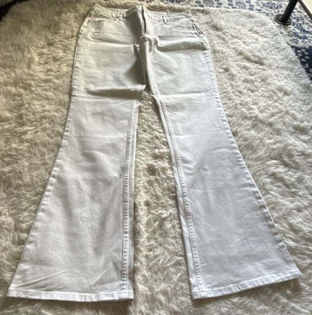White House Black Market The Boot High-Rise Sculpt Bootcut‎ Jeans